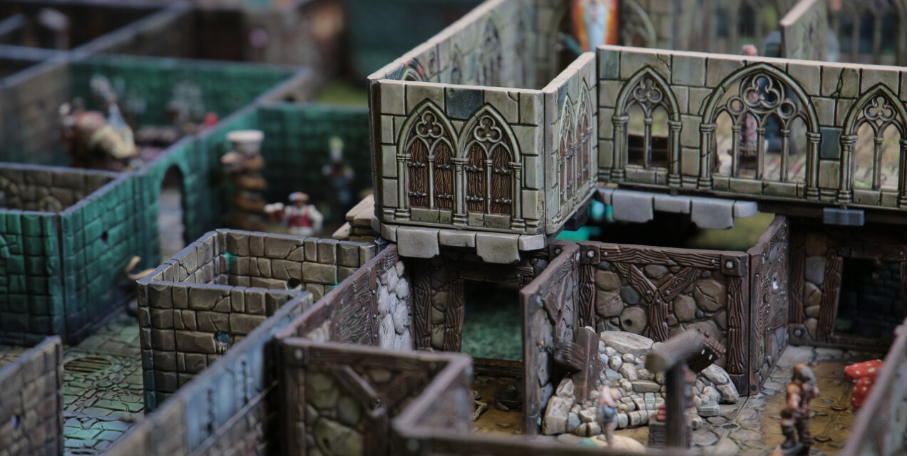 Dungeons big slider 1